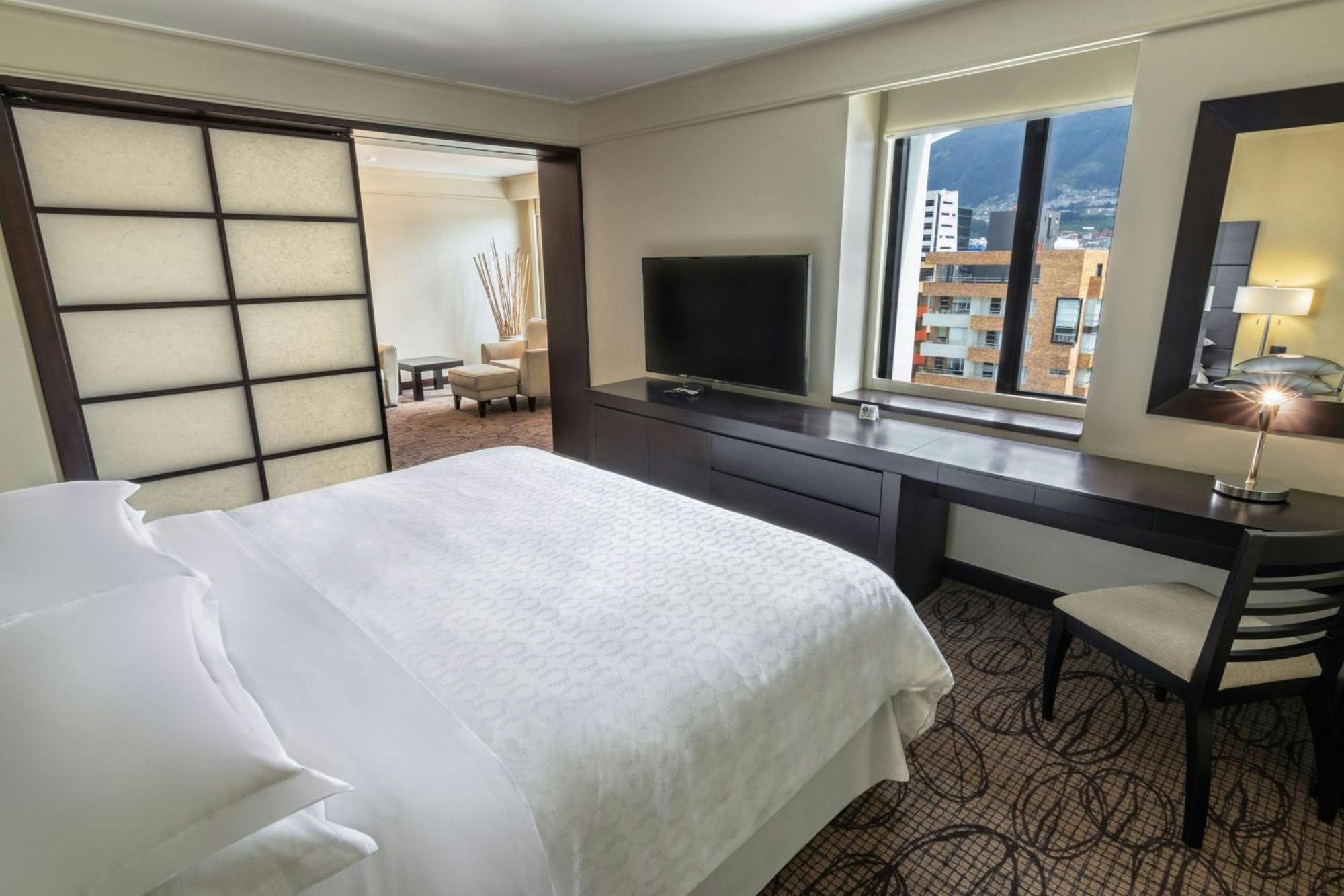 Sheraton Hotel 5*